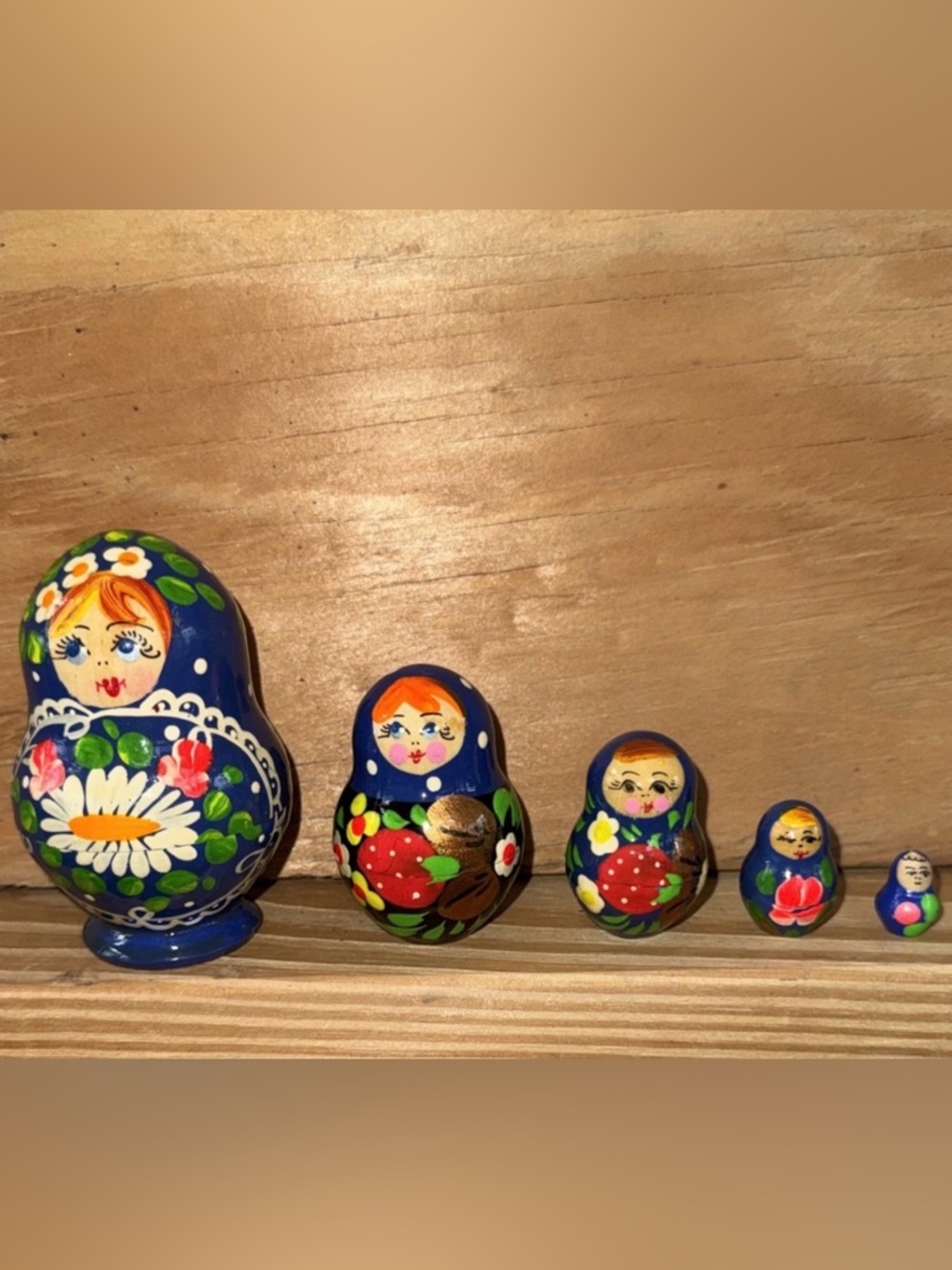 Matryoshka Nesting Dolls Vintage 5 Piece Wooden Hand Painted Ukrainian Vintage